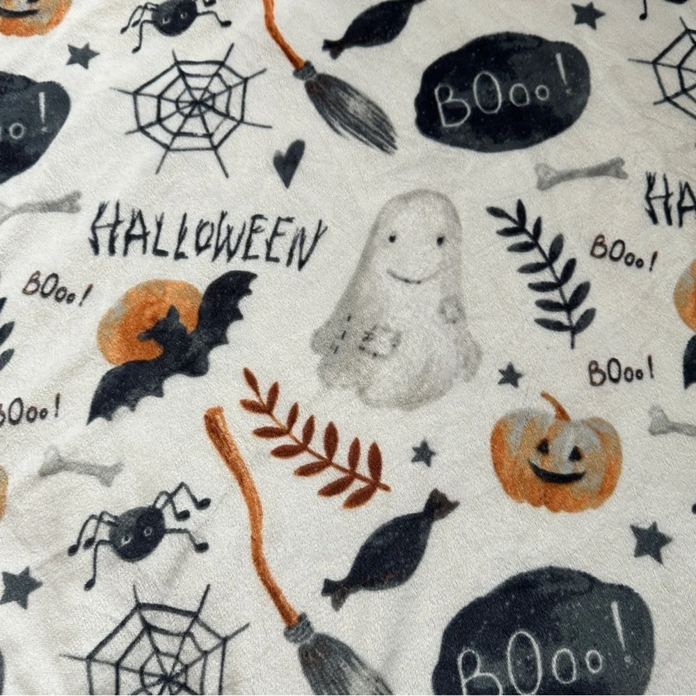 Halloween Lovey Ghost and Pumpkin White Patterned Blanket Baby Blanket Shearling